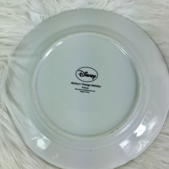 Disney Jolly Mickey Vintage Christmas Plate - Picture 4 of 4
